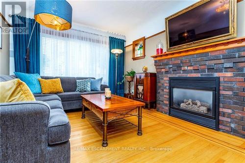 245 Province Street S, Hamilton, ON - Indoor Photo Showing Living Room With Fireplace