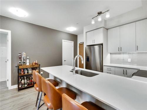 320 Plains Road E|Unit #310, Burlington, ON - Indoor Photo Showing Kitchen With Upgraded Kitchen