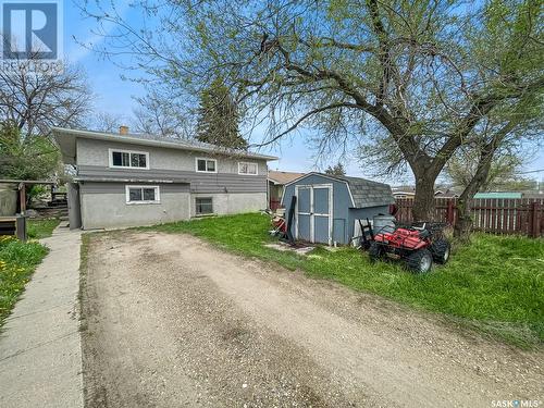 314 10Th Avenue Nw, Swift Current, SK - Outdoor