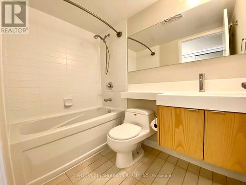 1601 - 25 Telelgram Mews, Toronto, ON - Indoor Photo Showing Bathroom