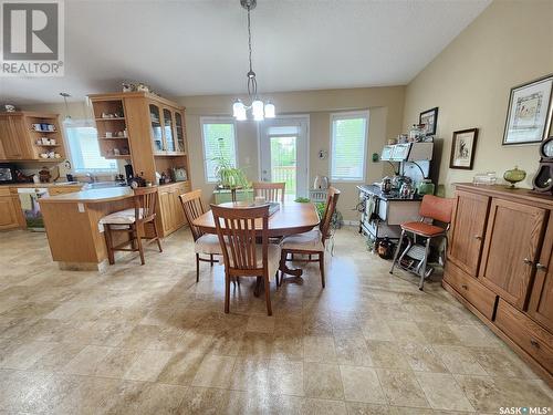 225 3Rd Street, North Weyburn, SK - Indoor Photo Showing Dining Room