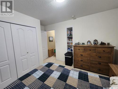 225 3Rd Street, North Weyburn, SK - Indoor Photo Showing Bedroom