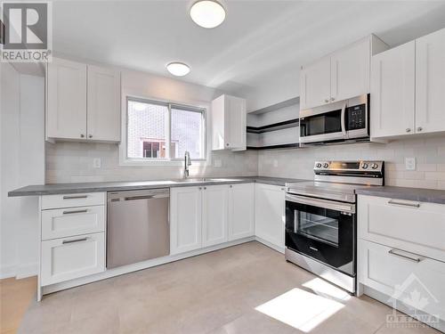 New kitchen - 1436 Bellamy Street, Ottawa, ON - Indoor Photo Showing Kitchen With Upgraded Kitchen