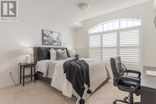 36 Northhill Avenue, Cavan Monaghan, ON - Indoor Photo Showing Bedroom