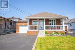 156 RIDGE STREET  Hamilton, ON L9A 2X5