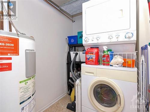 50 Emmerson Avenue Unit#206, Ottawa, ON - Indoor Photo Showing Laundry Room