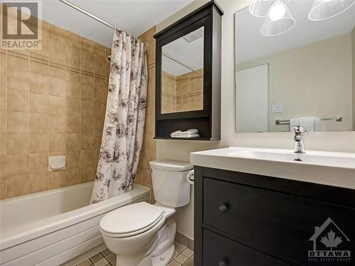 50 Emmerson Avenue Unit#206, Ottawa, ON - Indoor Photo Showing Bathroom