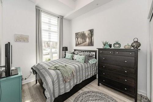 81 Robinson Street|Unit #103, Hamilton, ON - Indoor Photo Showing Bedroom