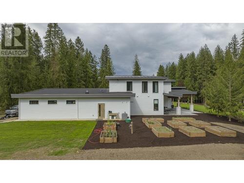 50 Foxwood Road, Grindrod, BC - Outdoor