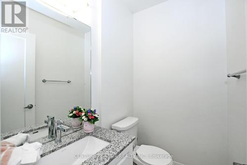 96 - 370 D Red Maple Road, Richmond Hill, ON - Indoor Photo Showing Bathroom
