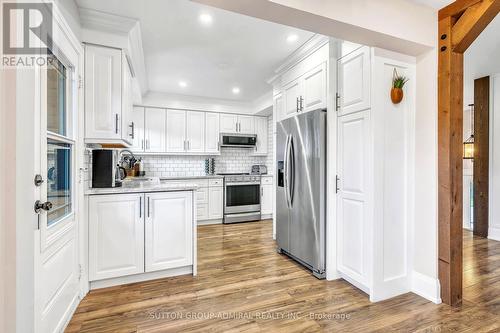170 Patterson Road, Barrie, ON - Indoor Photo Showing Kitchen
