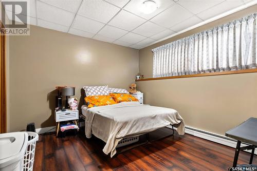 2077 Atkinson Street, Regina, SK - Indoor Photo Showing Bedroom