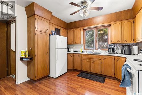 2077 Atkinson Street, Regina, SK - Indoor Photo Showing Kitchen With Double Sink