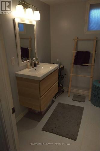 247 Berry Road, Toronto, ON - Indoor Photo Showing Bathroom