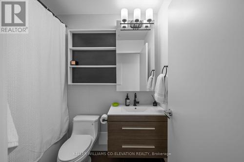 638 - 1830 Bloor Street W, Toronto, ON - Indoor Photo Showing Bathroom