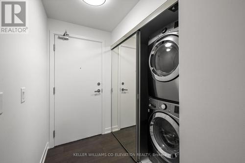 638 - 1830 Bloor Street W, Toronto, ON - Indoor Photo Showing Laundry Room