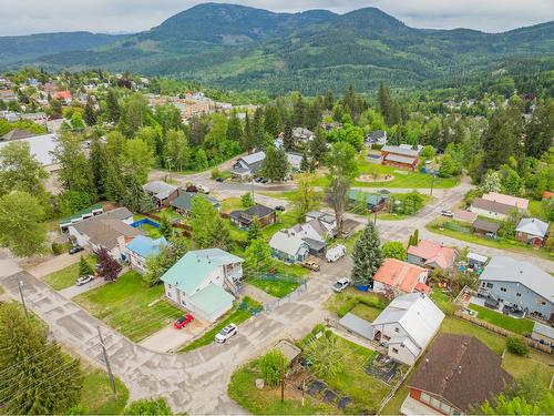 1685 Third Avenue, Rossland, BC - Outdoor With View