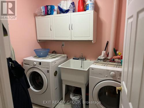 27 Belvedere Road, Quinte West, ON - Indoor Photo Showing Laundry Room