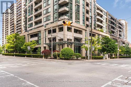 304 - 88 Broadway Avenue, Toronto, ON - Outdoor With Facade