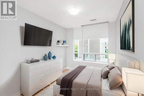 304 - 88 Broadway Avenue, Toronto, ON - Indoor Photo Showing Bedroom