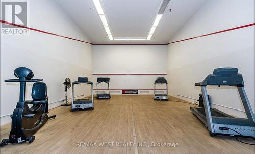 1704 - 430 Mclevin Avenue, Toronto, ON - Indoor Photo Showing Gym Room