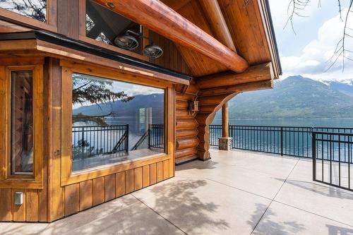 4704 Twin Bays Rd, Fletcher Creek, BC - Outdoor With Deck Patio Veranda With Exterior