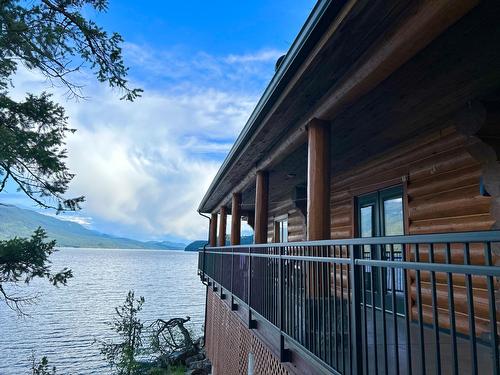 4704 Twin Bays Rd, Fletcher Creek, BC - Outdoor With Body Of Water