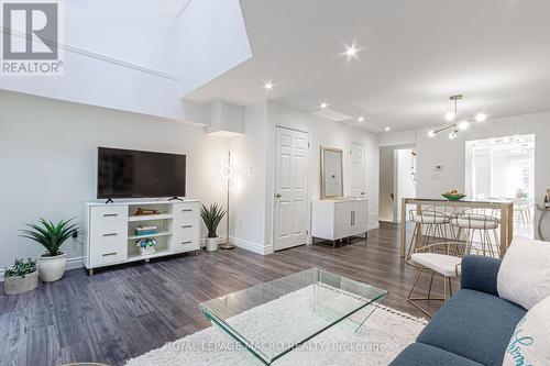 232 - 2075 Walker'S Line, Burlington, ON - Indoor Photo Showing Living Room