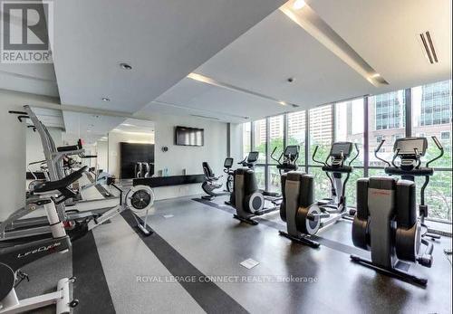 2710 - 110 Charles Street E, Toronto, ON - Indoor Photo Showing Gym Room