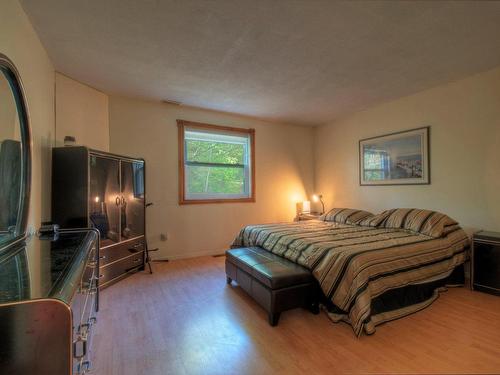 Chambre Ã Â coucher - 67 Mtée Gorman, Bouchette, QC - Indoor Photo Showing Bedroom