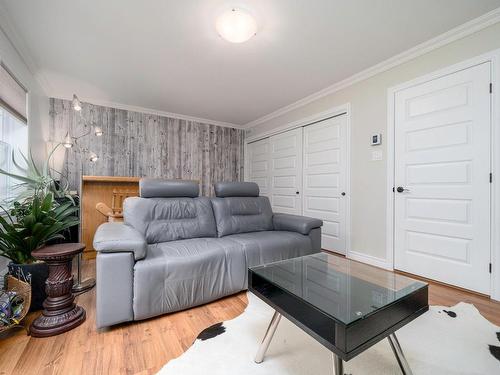 Chambre Ã Â coucher - 8686 Rue De La Grève-Gilmour, Lévis (Desjardins), QC - Indoor Photo Showing Living Room