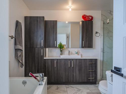 Salle de bains attenante Ã  la CCP - 430 Rue Du Pré, Trois-Rivières, QC - Indoor Photo Showing Bathroom