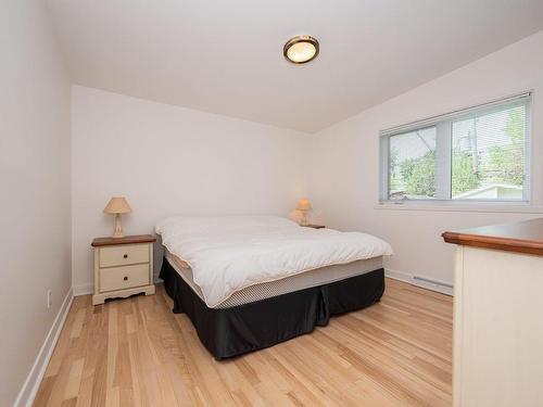 Master bedroom - 446 13E Rue, Laval (Laval-Des-Rapides), QC - Indoor Photo Showing Bedroom