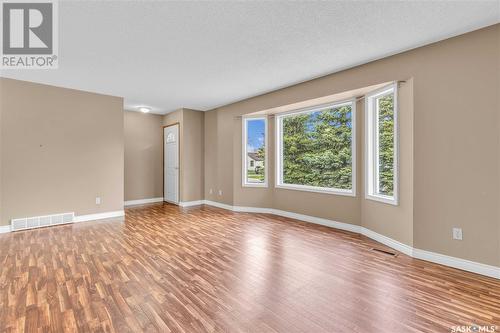 512 W 1St Street, Wilkie, SK - Indoor Photo Showing Other Room