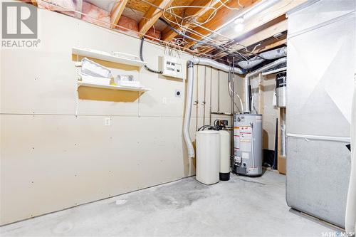 512 W 1St Street, Wilkie, SK - Indoor Photo Showing Basement