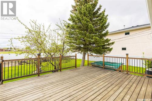 512 W 1St Street, Wilkie, SK - Outdoor With Exterior