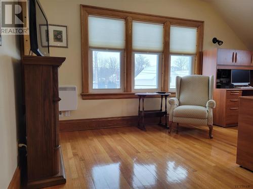 34 Niven St, Temiskaming Shores, ON - Indoor Photo Showing Other Room