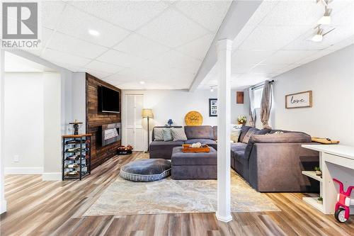 1213 Rose Marie Avenue, Sudbury, ON - Indoor With Fireplace
