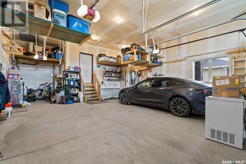 1430 Hargreaves Court, Saskatoon, SK - Indoor Photo Showing Garage