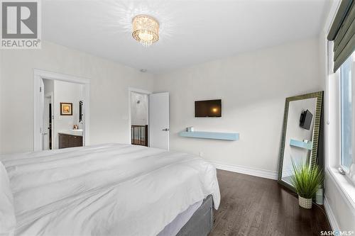 1430 Hargreaves Court, Saskatoon, SK - Indoor Photo Showing Bedroom