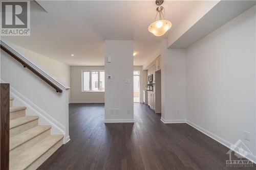 758 Jennie Trout Terrace, Ottawa, ON - Indoor Photo Showing Other Room