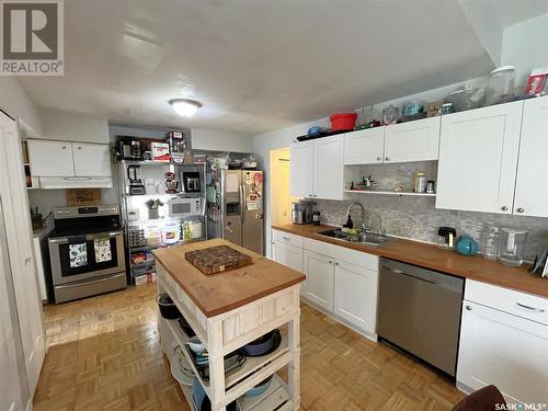 5228 7Th Avenue, Regina, SK - Indoor Photo Showing Kitchen With Double Sink