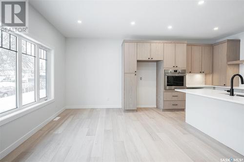 1308 14Th Street E, Saskatoon, SK - Indoor Photo Showing Kitchen