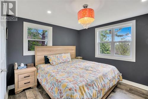 3025 Woodlawn Avenue, Windsor, ON - Indoor Photo Showing Bedroom