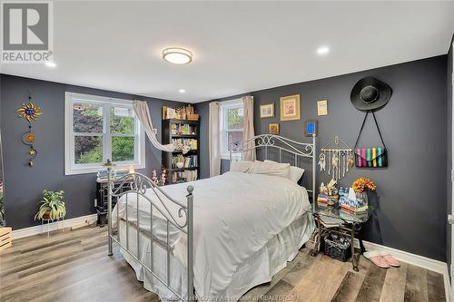 3025 Woodlawn Avenue, Windsor, ON - Indoor Photo Showing Bedroom