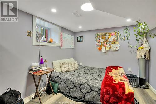 3025 Woodlawn Avenue, Windsor, ON - Indoor Photo Showing Bedroom