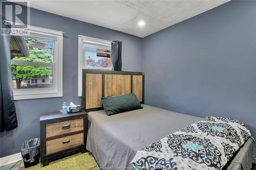 3025 Woodlawn Avenue, Windsor, ON - Indoor Photo Showing Bedroom