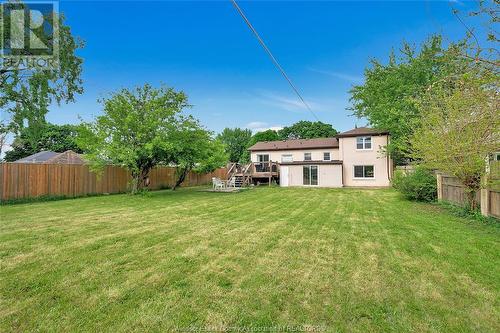 3025 Woodlawn Avenue, Windsor, ON - Outdoor With Backyard