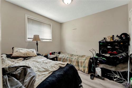 273 Normanhurst Avenue, Hamilton, ON - Indoor Photo Showing Bedroom