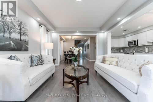 212 Waterbrook Lane, Kitchener, ON - Indoor Photo Showing Living Room